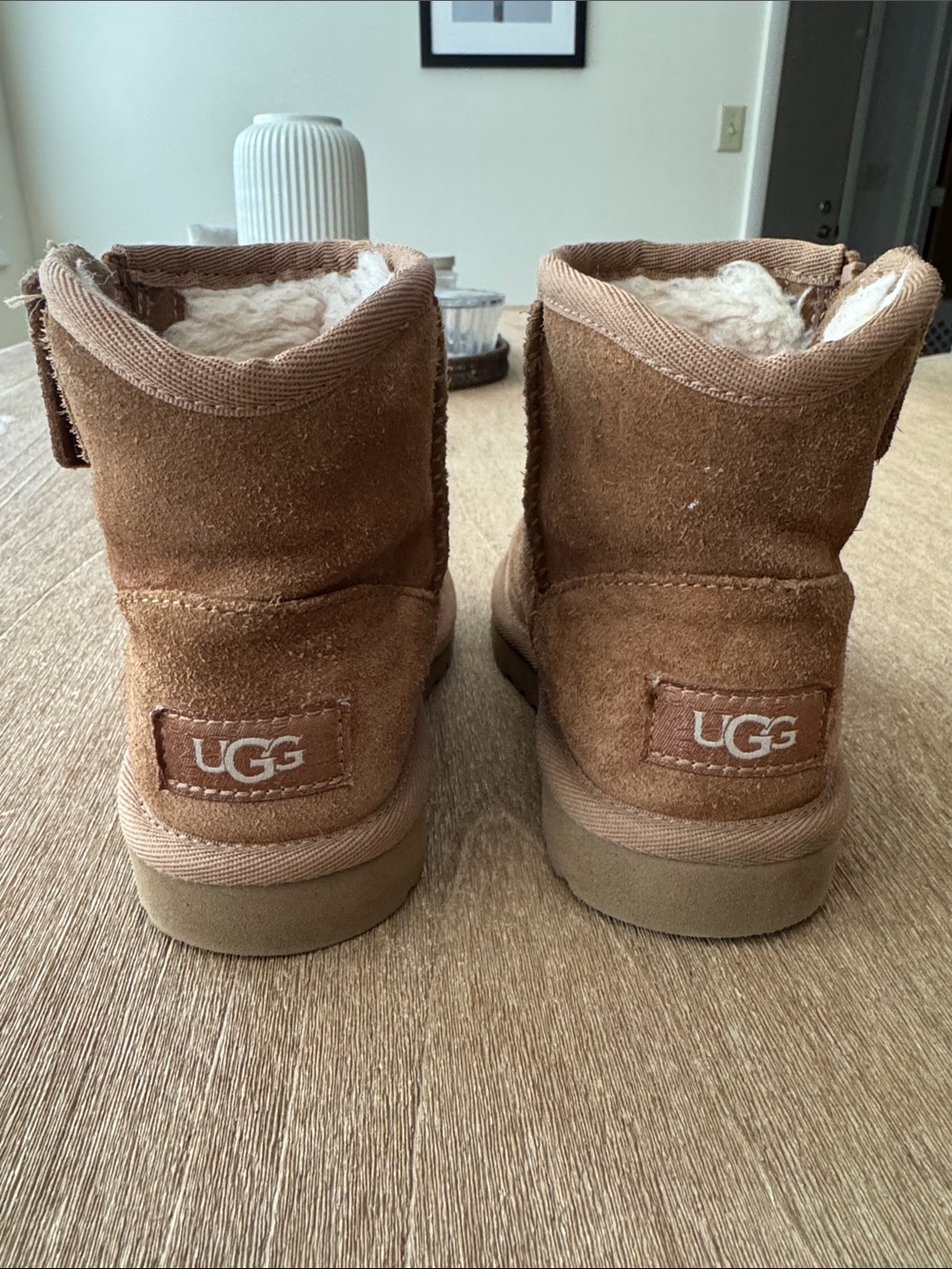 UGG Kids Chestnut Suede Short Shearling Boots